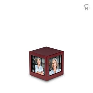 Urnwebshop Kleine Houten Photocube Urn Kersenhout (0.7 liter)
