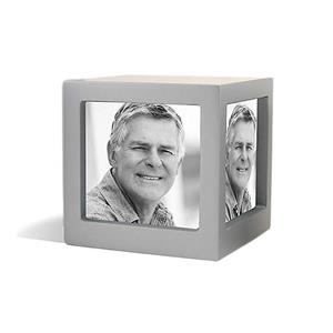 Urnwebshop Houten Photocube Urn Zilver (0.75 liter)