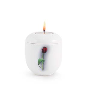 Urnwebshop Waxinelicht Urntje Rode Tulp op Witte Zijde (0.3 liter)