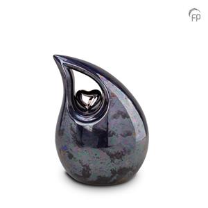 Urnwebshop Kleine Keramische Urn Oiled Blue, Silver Heart (2.2 liter)