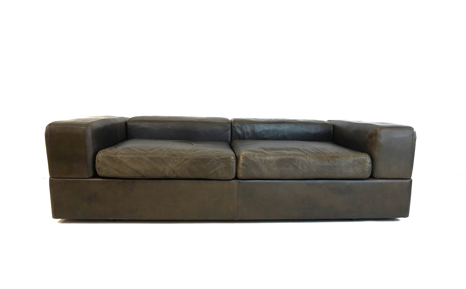 Whoppah Cinova 711 Leather Sofa Daybed by Tito Agnoli - Tweedehands