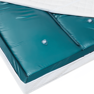 Wasserbettmatratze Blau Vinyl 160 x 200 cm Dual System Mittel Beruhigt Zwei Wasserkerne mit Identischen Beruhigungsstufen Schaumrahmen - Blau