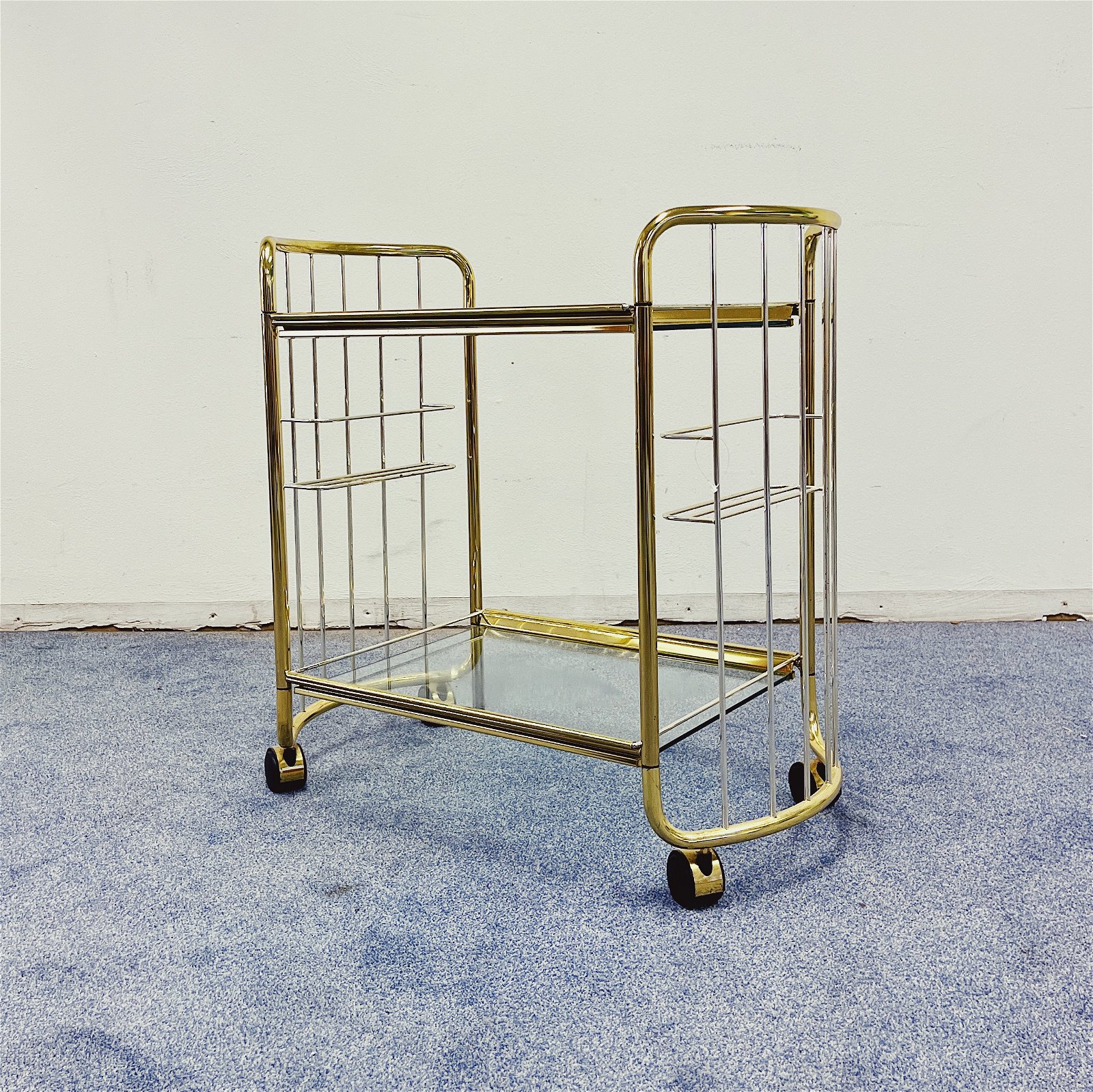Whoppah Serving Trolley Gold Messing/Glass - Tweedehands