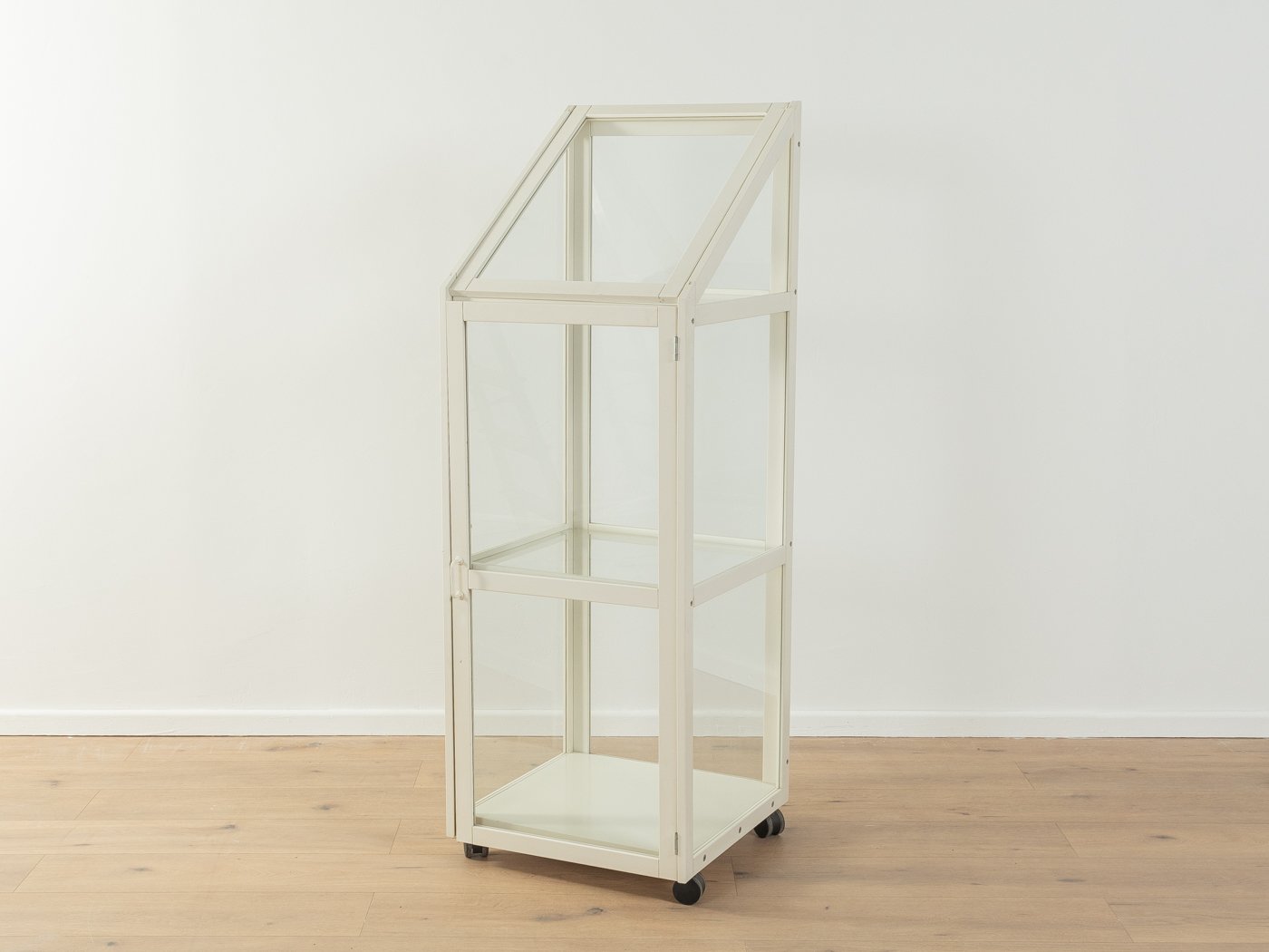 Whoppah 1990s Showcase, IKEA Glass/Wood - Tweedehands