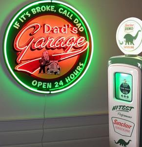 Fiftiesstore Dad's Garage Neon Verlichting Met Achterplaat XL 100 x 100 cm