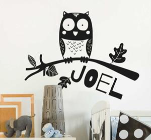 Tenstickers Vogel muursticker uil op tak met naam