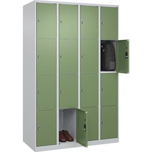 C+P Lockerkast Classic PLUS, 4 compartimenten, lichtgrijs / resedagroen, b = 1200 mm, 16 vakken, met voetdoppen