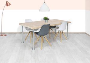 Tafel Selma met steigerbuizen en extra dikblad