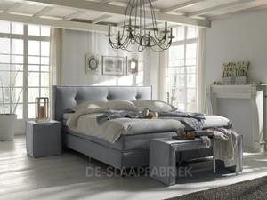 Sgaap Luxe hoofdbord Lofta Superior