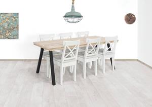 Loods XL Steigerhouten tafel Miley met subtiele stalen poten