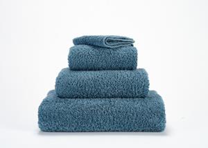 Abyss & Habidecor Super Pile Gastendoekje 40x75 306 bluestone