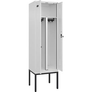 Multifunctionele lockerkast Evolo PLUS, 1 compartiment, scheidingswand ingekort, wit, b = 600 mm, met smalle voeten, veiligheidsdraaigrendel