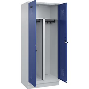 Multifunctionele lockerkast Evolo PLUS, 1 compartiment, scheidingswand ingekort, lichtgrijs / gentiaanblauw, b = 800 mm, met bodemsokkel, veiligheidsdraaigrendel