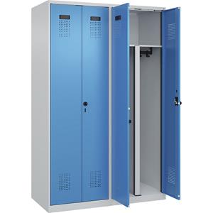 Multifunctionele lockerkast Evolo PLUS, 2 compartimenten, scheidingswand ingekort, lichtgrijs / lichtblauw, b = 1200 mm, met voetdoppen, veiligheidsdraaigrendel