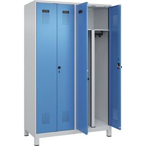Multifunctionele lockerkast Evolo PLUS, 2 compartimenten, scheidingswand ingekort, lichtgrijs / lichtblauw, b = 1200 mm, met brede voeten, veiligheidsdraaigrendel