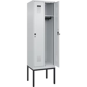 C+P Lockerkast Evolo PLUS, 2 compartimenten, lichtgrijs, b = 600 mm, met smalle voeten, draaigrendel