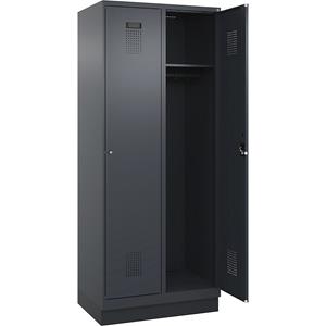 C+P Lockerkast Evolo PLUS, 2 compartimenten, grijs, b = 800 mm, met bodemsokkel, cilinderslot