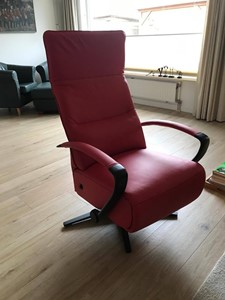 SHOPX HUISCOLLECTIE Leren relaxfauteuil met stalen frame - rood leer - Echt leer, Industrieel, ontdek de vele Leersoorten en Kleuren bij ShopX
