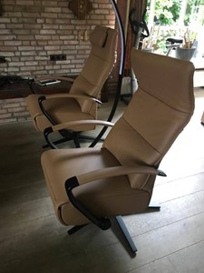 SHOPX HUISCOLLECTIE Set van 2 leren relaxfauteuils met stalen frame - bruin leer - Echt leer, Industrieel, ontdek de vele Leersoorten en Kleuren bij ShopX