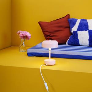 Dyberg Larsen Haipot tafellamp, IP20, roze