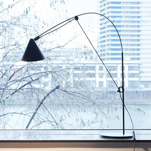 Midgard LED tafellamp AYNO S, zwart/zwart 3.000 K 76 cm