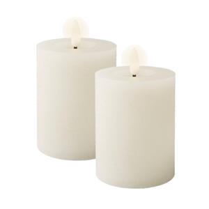 Lumineo LED kaars/stompkaars - 2x - wit - D7 x H11 cm - met timer - binnen - steady -