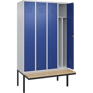 C+P Multifunctionele lockerkast Classic PLUS met zitbank, smal, 4 compartimenten, scheidingswand ingekort, lichtgrijs / gentiaanblauw, b = 1200 mm, cilinderslot, vrijdragend, beuken-hardhout