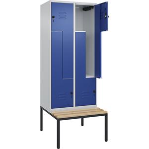 C+P Z-kledingkast Classic PLUS met zitbank, 2 compartimenten, lichtgrijs / gentiaanblauw, b = 800 mm, veiligheidsdraaigrendel, ondergebouwd, beuken-hardhout