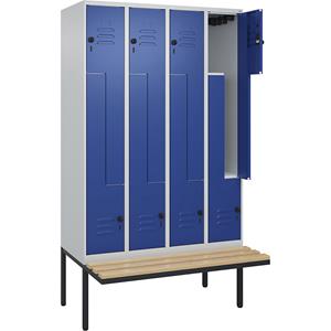C+P Z-kledingkast Classic PLUS met zitbank, 4 compartimenten, lichtgrijs / gentiaanblauw, b = 1200 mm, veiligheidsdraaigrendel, vrijdragend, beuken-hardhout