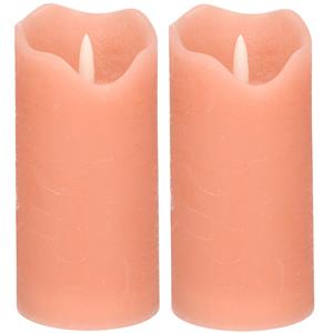 Stern fabrik LED kaars/stompkaars - 2x - roze - D7,5 x H15 cm - timer - 3D vlam -