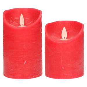 Anna's Collection LED kaarsen/stompkaarsen - set 2x - rood - H10 en H12,5 cm - bewegende vlam -