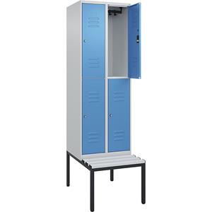 C+P Kledingkast Classic PLUS met twee verdiepingen en zitbank, 2 compartimenten, lichtgrijs / lichtblauw, b = 600 mm, cilinderslot, ondergebouwd, kunststof