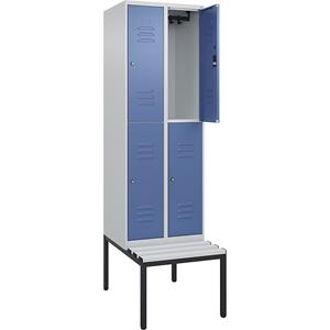 C+P Kledingkast Classic PLUS met twee verdiepingen en zitbank, 2 compartimenten, lichtgrijs / verblauw, b = 600 mm, cilinderslot, ondergebouwd, kunststof