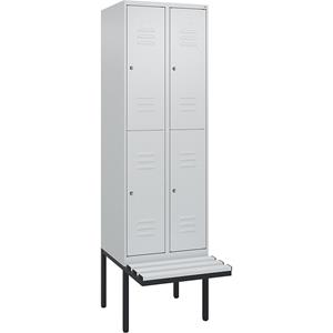 C+P Kledingkast Classic PLUS met twee verdiepingen en zitbank, 2 compartimenten, lichtgrijs, b = 600 mm, cilinderslot, vrijdragend, kunststof