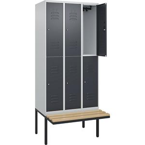 C+P Kledingkast Classic PLUS met twee verdiepingen en zitbank, 3 compartimenten, lichtgrijs / grijs, b = 900 mm, cilinderslot, vrijdragend, beuken-hardhout