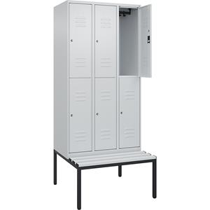 C+P Kledingkast Classic PLUS met twee verdiepingen en zitbank, 3 compartimenten, lichtgrijs, b = 900 mm, cilinderslot, ondergebouwd, kunststof