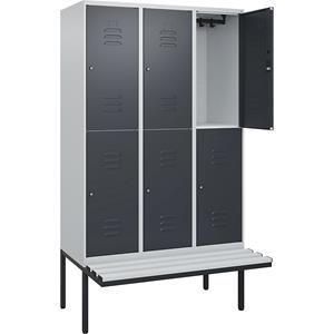 C+P Kledingkast Classic PLUS met twee verdiepingen en zitbank, 3 compartimenten, lichtgrijs / grijs, b = 1200 mm, cilinderslot, vrijdragend, kunststof
