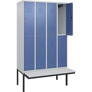 C+P Kledingkast Classic PLUS met twee verdiepingen en zitbank, 4 compartimenten, lichtgrijs / verblauw, b = 1200 mm, cilinderslot, vrijdragend, kunststof