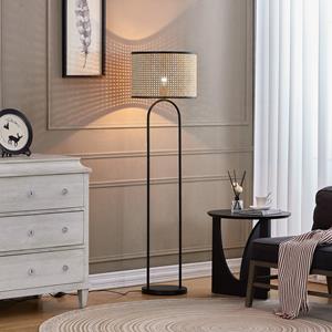 LINDBY vloerlamp Yaelle, 146 cm hoog, rotan, zwart, E27