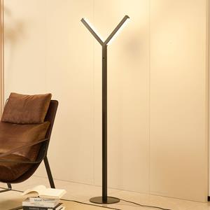 LUCANDE LED vloerlamp  Ilian, zwart, metaal, CCT, dimbaar