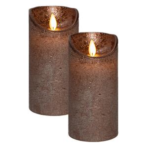 Anna's Collection Led kaars/stompkaars - 2x st - brons - H15 x D7,5 cm -wax - warm wit licht -bewegende vlam -