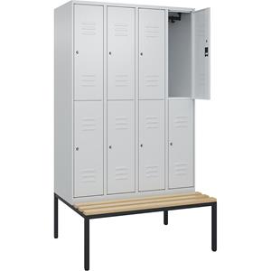 C+P Kledingkast Classic PLUS met twee verdiepingen en zitbank, 4 compartimenten, lichtgrijs, b = 1200 mm, cilinderslot, ondergebouwd, beuken-hardhout