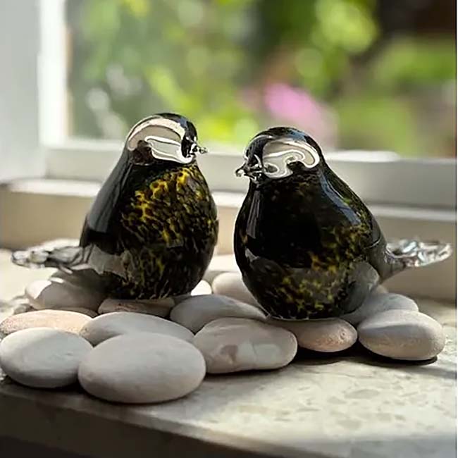 Urnwebshop Twee Mini Vogel Urnen Nature by Night Kristalglas (0.06 liter)