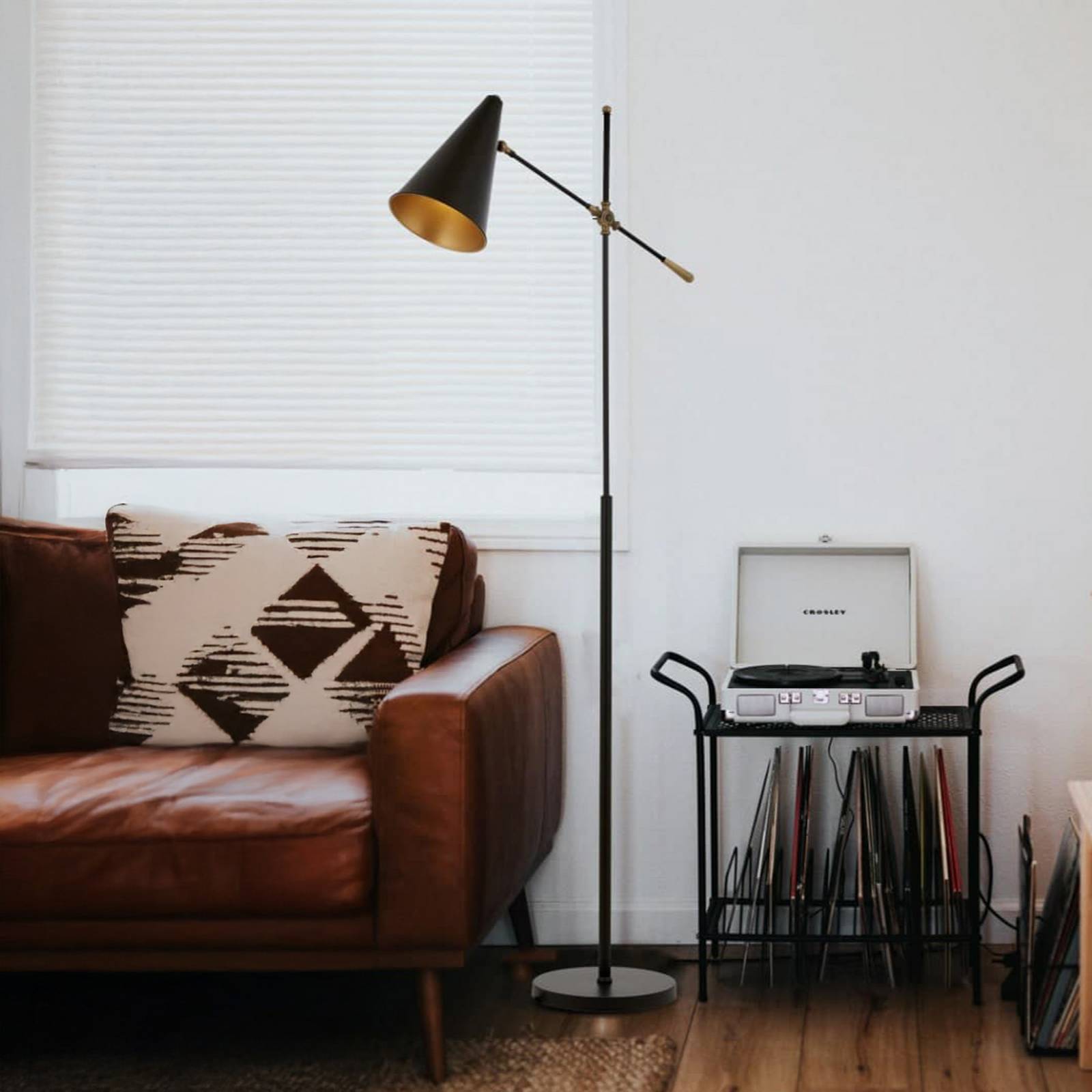 Avonni Vloerlamp Nelu, zwart, hoogte 185 cm, metaal, verstelbaar