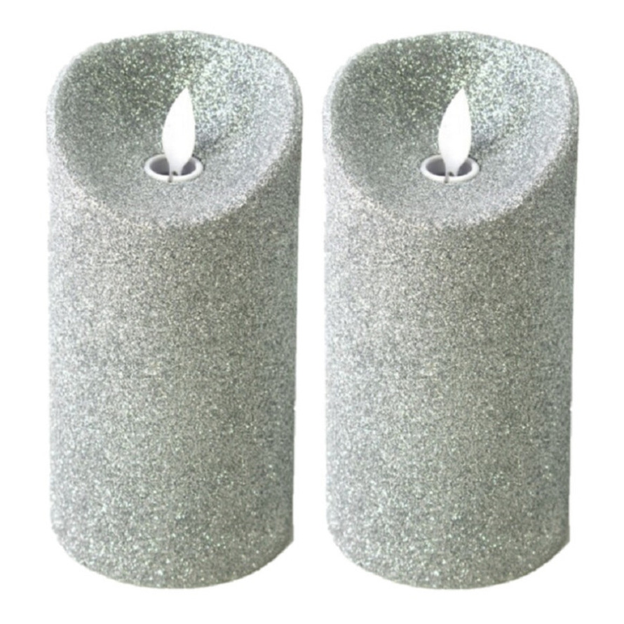 Gerimport LED kaars/stompkaars - 2x stuks - zilver - H15 cm - glitters - kerst kaarsen -