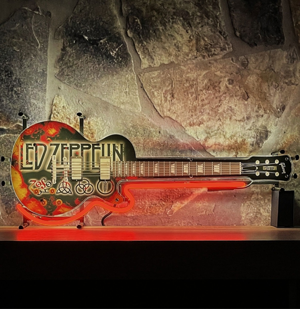 Fiftiesstore Led Zeppelin Gitaar Neon - Junior Model 70 x 27 cm