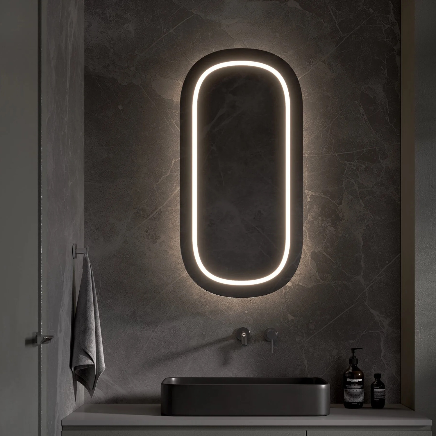 Martens & Meijer Spiegelkast  Saalbach 45x90 cm met Directe & Indirecte Verlichting Rondom, Incl. Spiegelverwarming & Dimbare Sensor