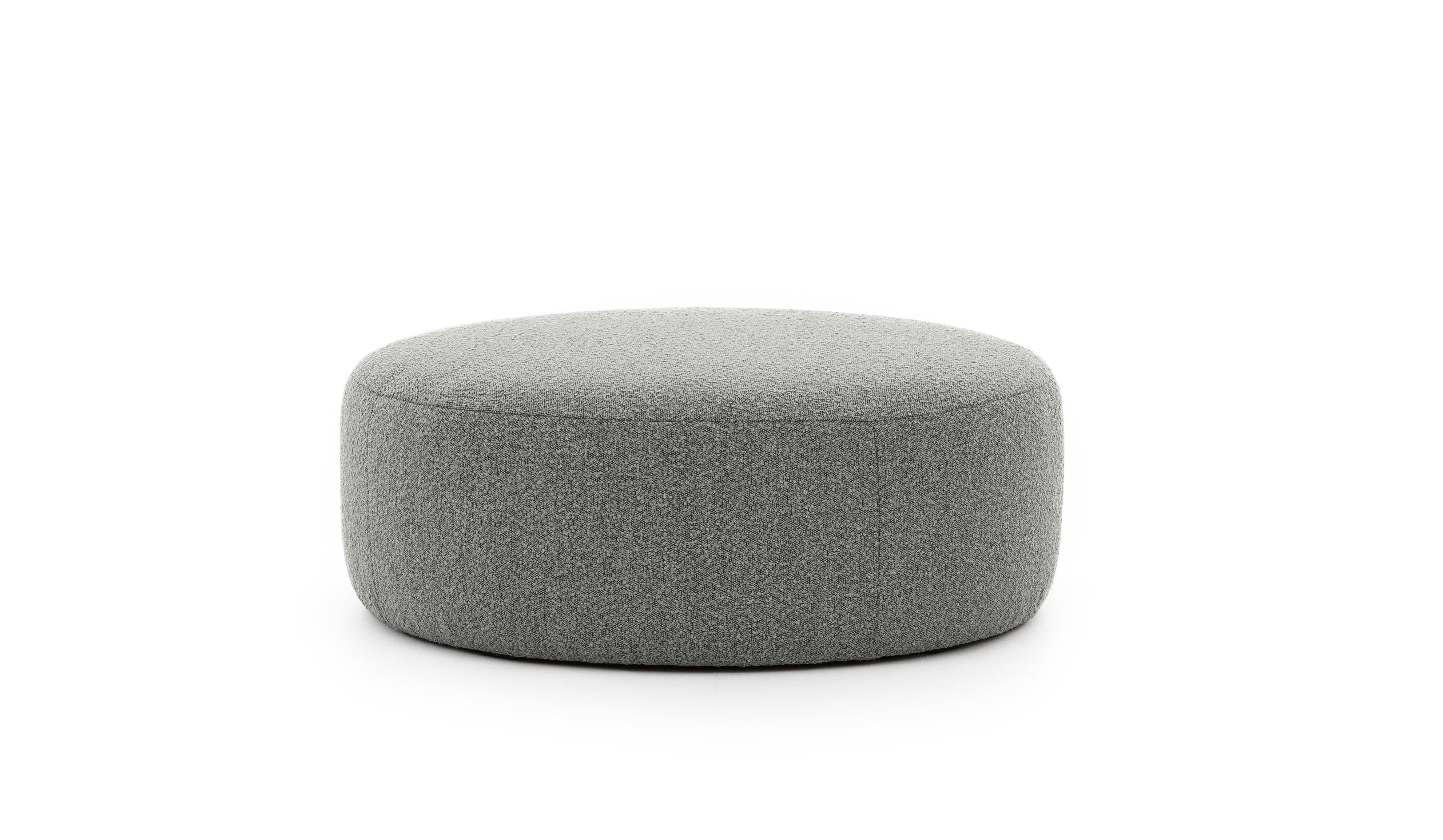 NADUVI Collection Poef Arrezzo velvet | 