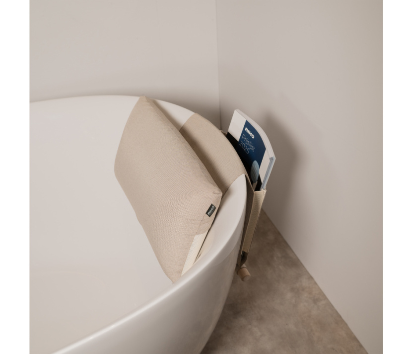 Riho Badkussen  met Opbergvak 40x12x24 cm