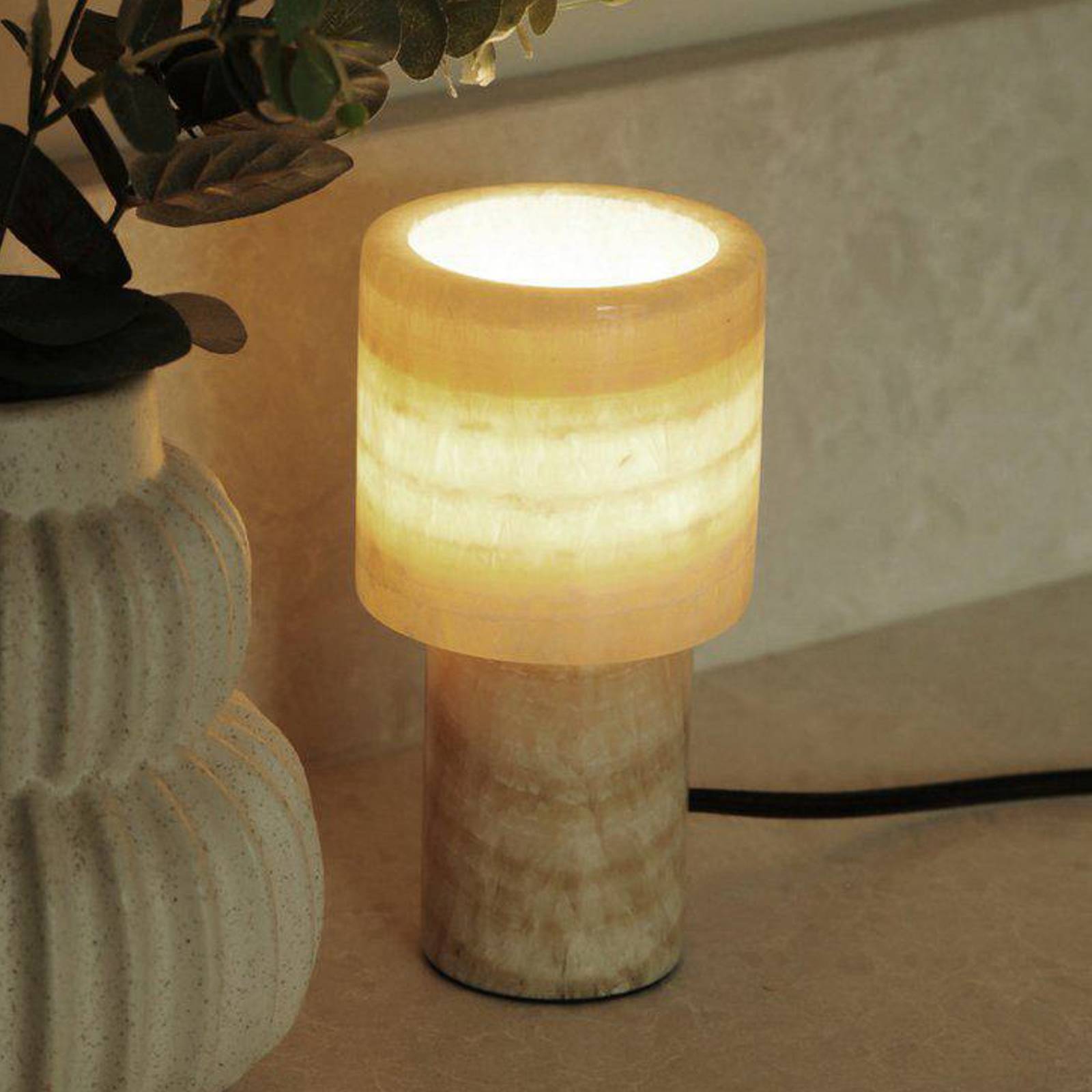 PR Home tafellamp Lucie, crème, marmer, 16 cm hoog, G9